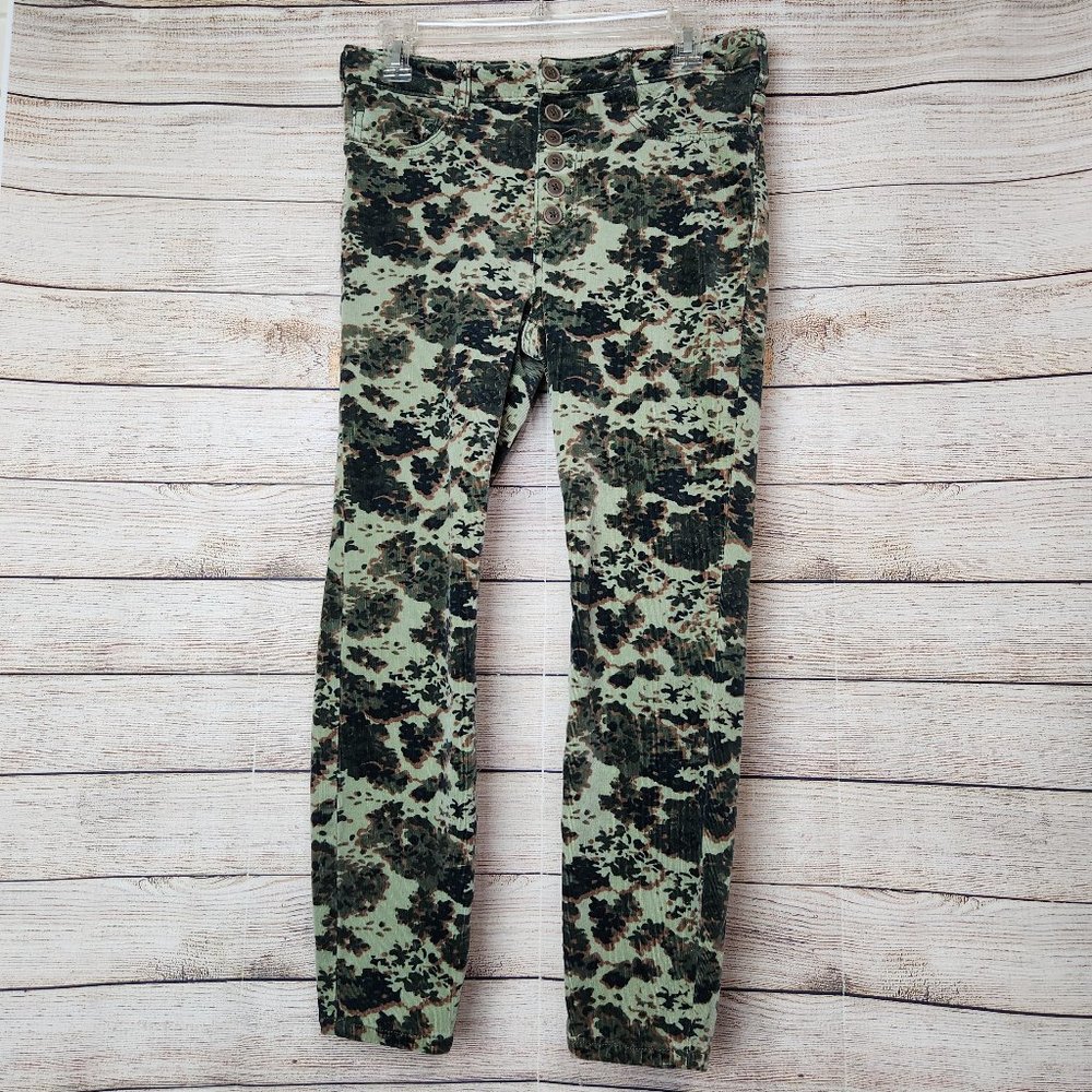 Anthropologie Pilcro and the Letterpress Size 29P Corduroy Camouflage Army Pants